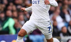 开云下载-普利茅斯联主场战平，主教练解读争议判罚的简单介绍