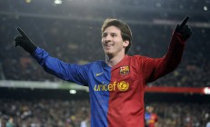 开云官网-季后赛抢七焦点战，魔术逆转鹈鹕，新生代崛起之夜