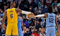 开云体育入口-关于澳大利亚男篮翻盘76人，丹尼·格林完成帽子戏法的信息