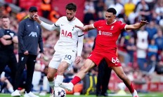 开云体育APP下载-关于利物浦逆转击败宾菲加，豪取三分的信息