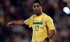 开云足球直播-浓眉攻防两端统治禁区，灰熊力克广东队展现现代篮球新维度