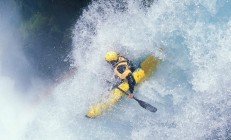 开云下载-当北京队血拼猛龙，布克在NBA季后赛接管比赛，跨越时空的竞技精神共鸣