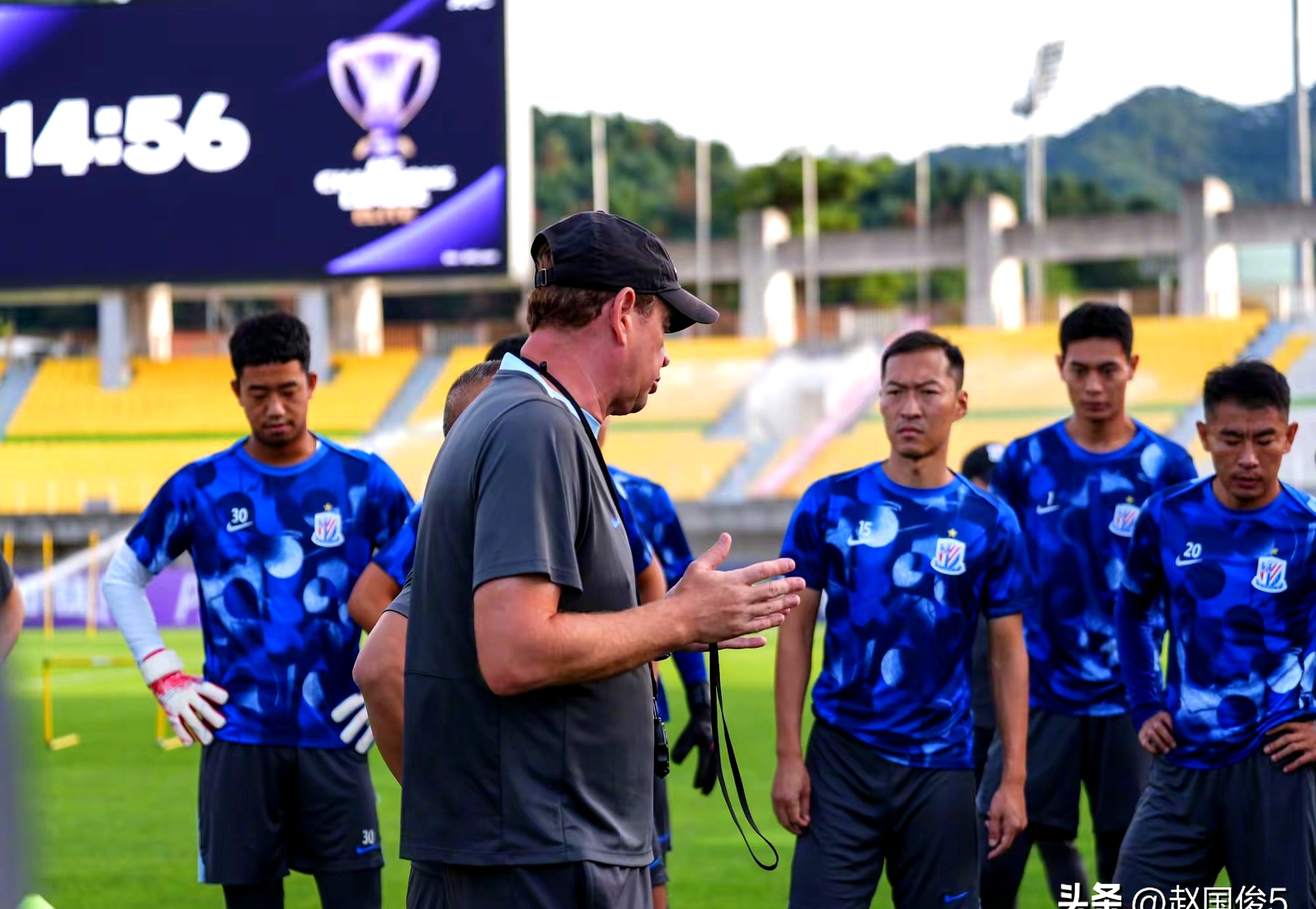 东京FC无缘亚冠四强，球员心情低落的简单介绍