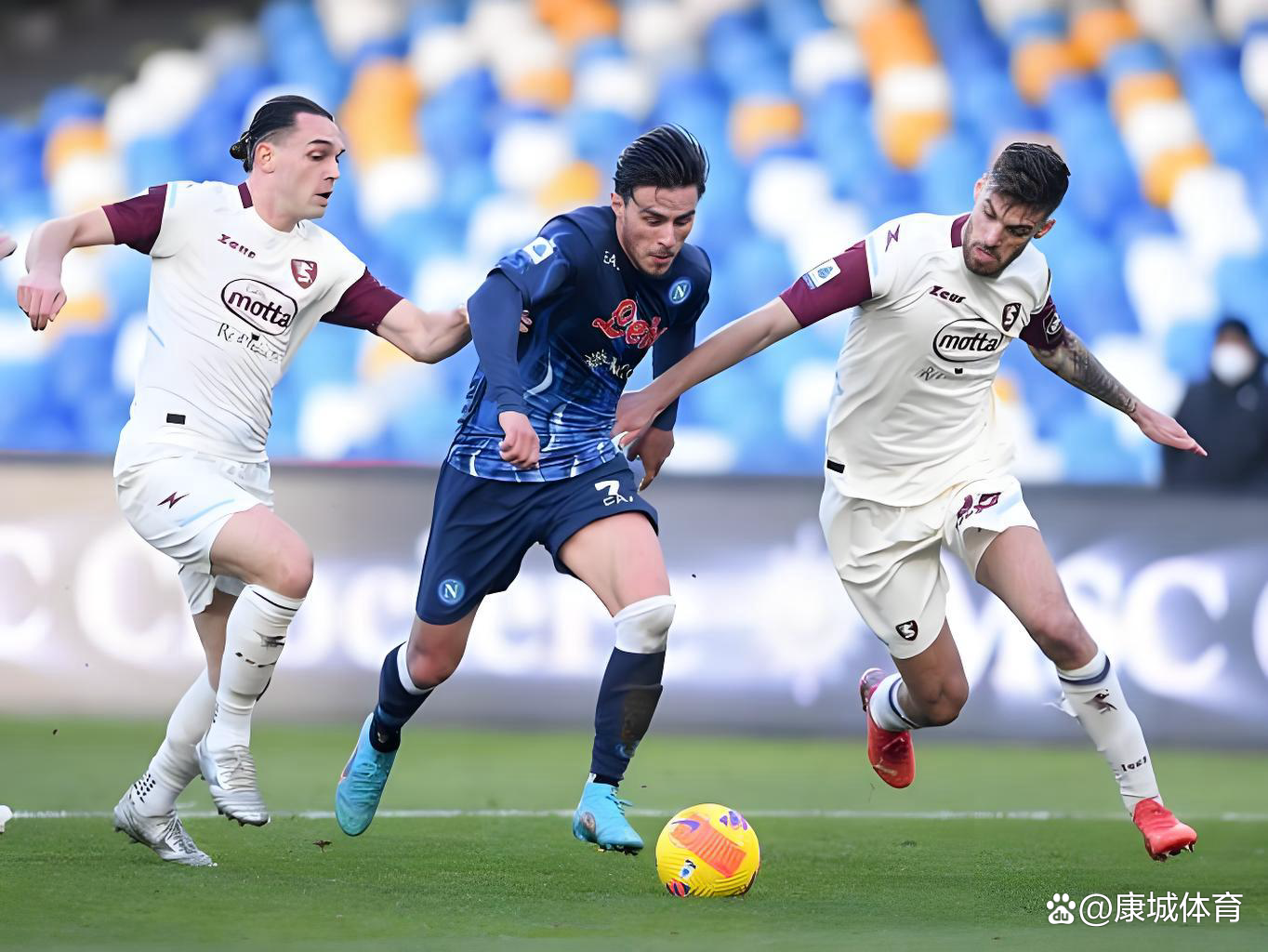 佛罗伦萨战胜亚特兰大,提前锁定欧战资格的简单介绍 佛罗伦萨战胜亚特兰大,提前锁定欧战资格的简单介绍