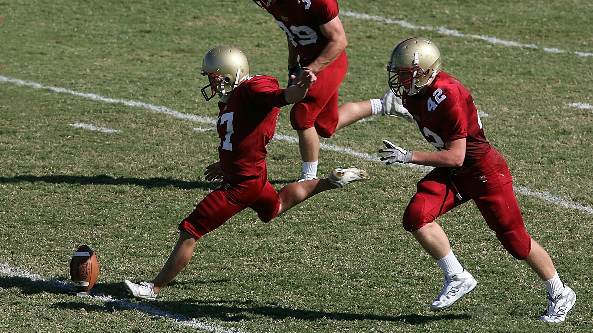 卡塞米罗一夫当关，爱尔兰多点开花压制多特蒙德