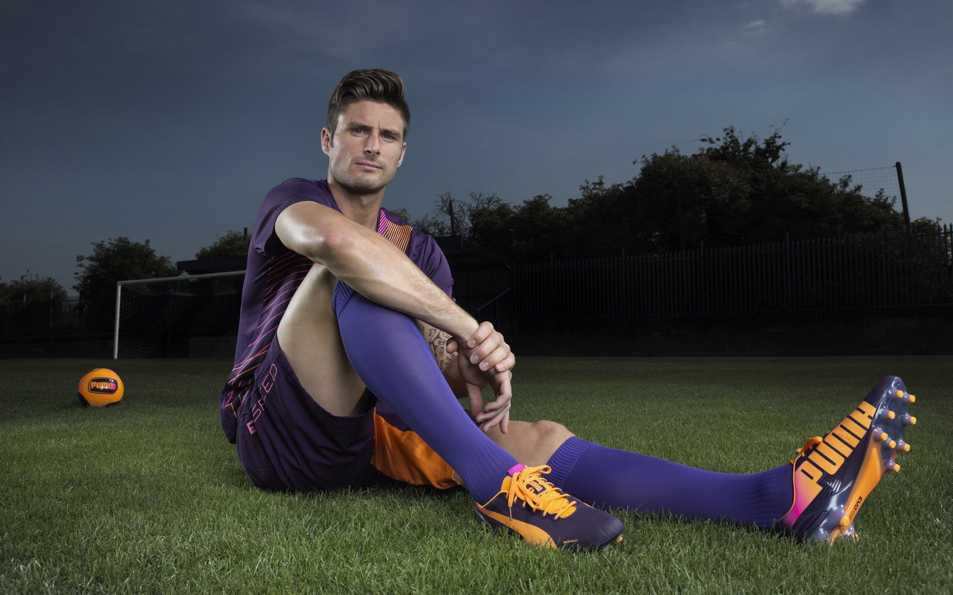 突尼斯加时鏖战破马里，格列兹曼年度焦点战展王者风范