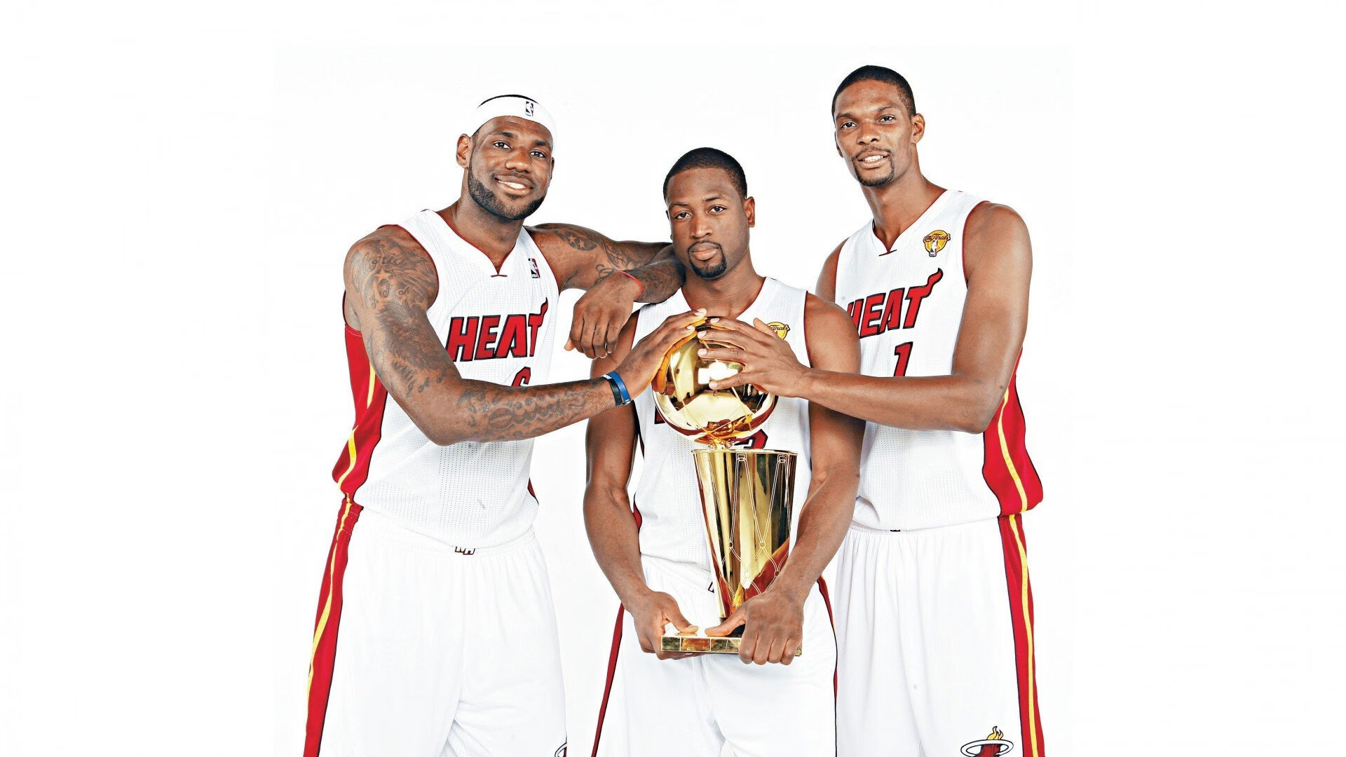 布伦森攻防转换核心，国王压哨击败辽宁队