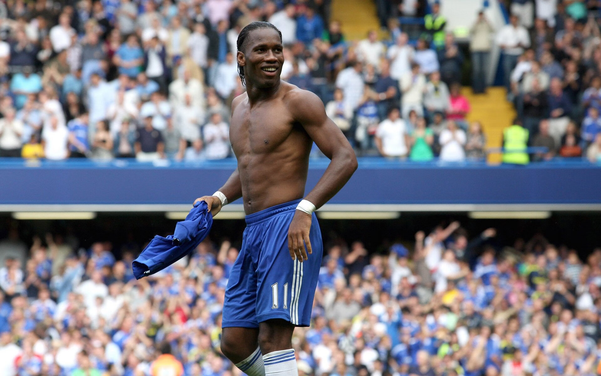 尼斯1-0力克巴黎，奥纳纳一扑定乾坤，升班马掀翻法甲巨无霸