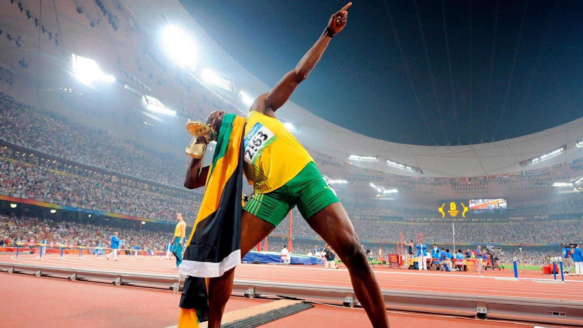 绝杀之夜，黄鸭组合的致命一击与泰国足球的崛起时刻